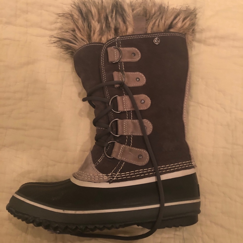Joan of arctic sorel boots